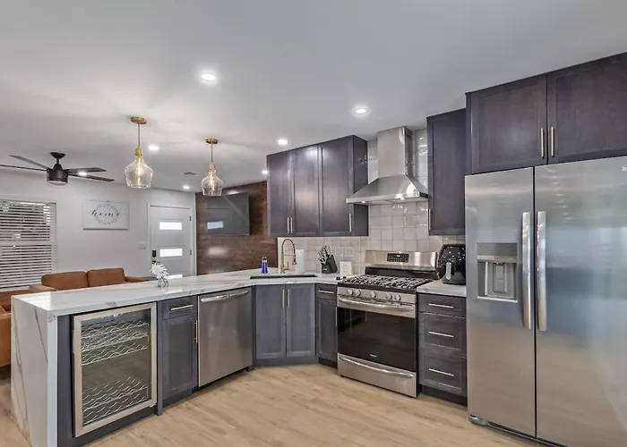 Modern Downtown Oasis Phoenix